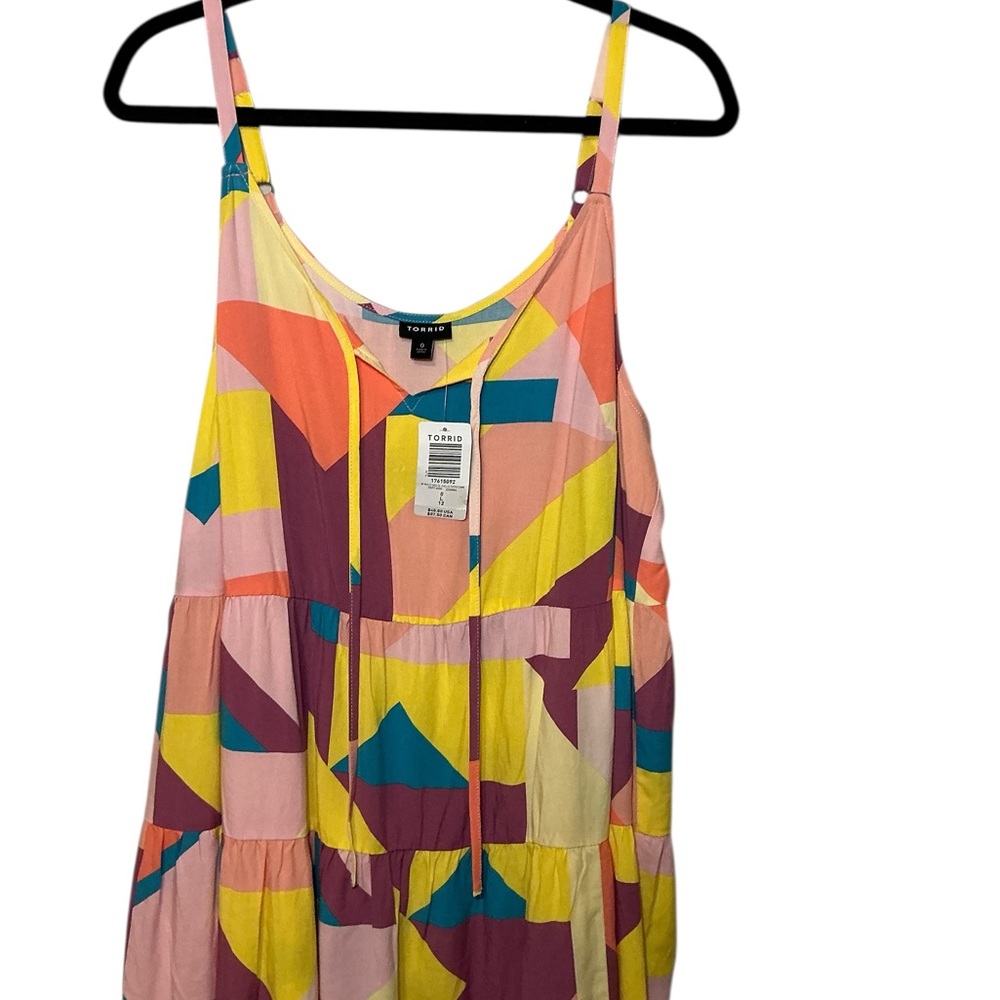 Torrid Challis Tiered Tie-Front Cami size 0 NWT Color: Multi Geo